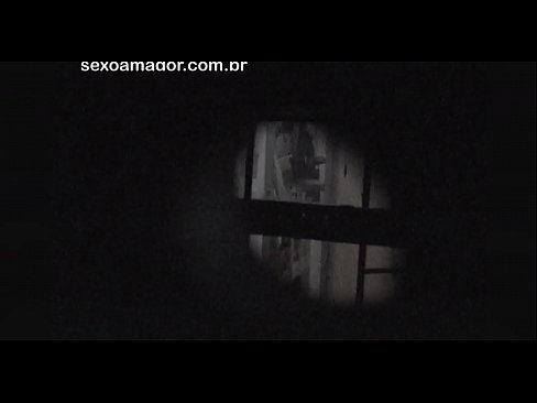 ❤️ Blondie dirakam video secara rahsia oleh intip kawasan kejiranan yang tersembunyi di sebalik batu bata kosong ❤️ Lucah fb di lucah ms.pornsos-com.ru ❤